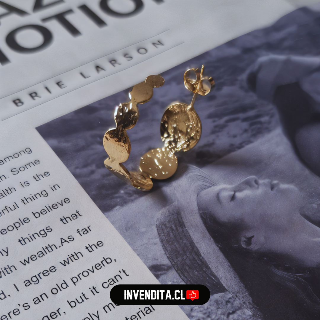 Aros enchapados en oro argollas diseño placas texturizadas