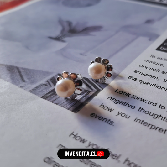 Aros de plata 925 diseño flor con perla