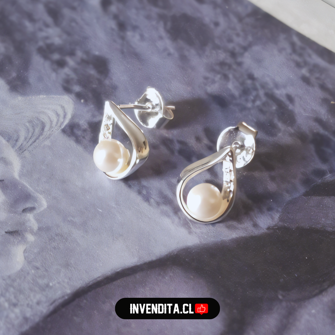 Aros de plata 925 figura gota con perla y circones