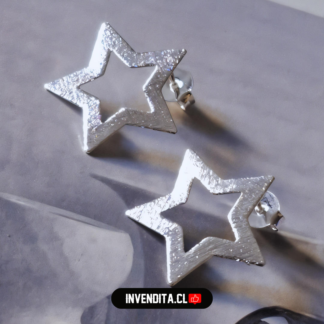 Aros enchapados en plata estrellas satinadas