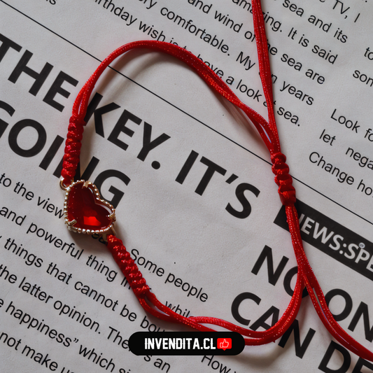 Pulsera de plata 925 modelo hilo con esferas y corazón de circón rojo
