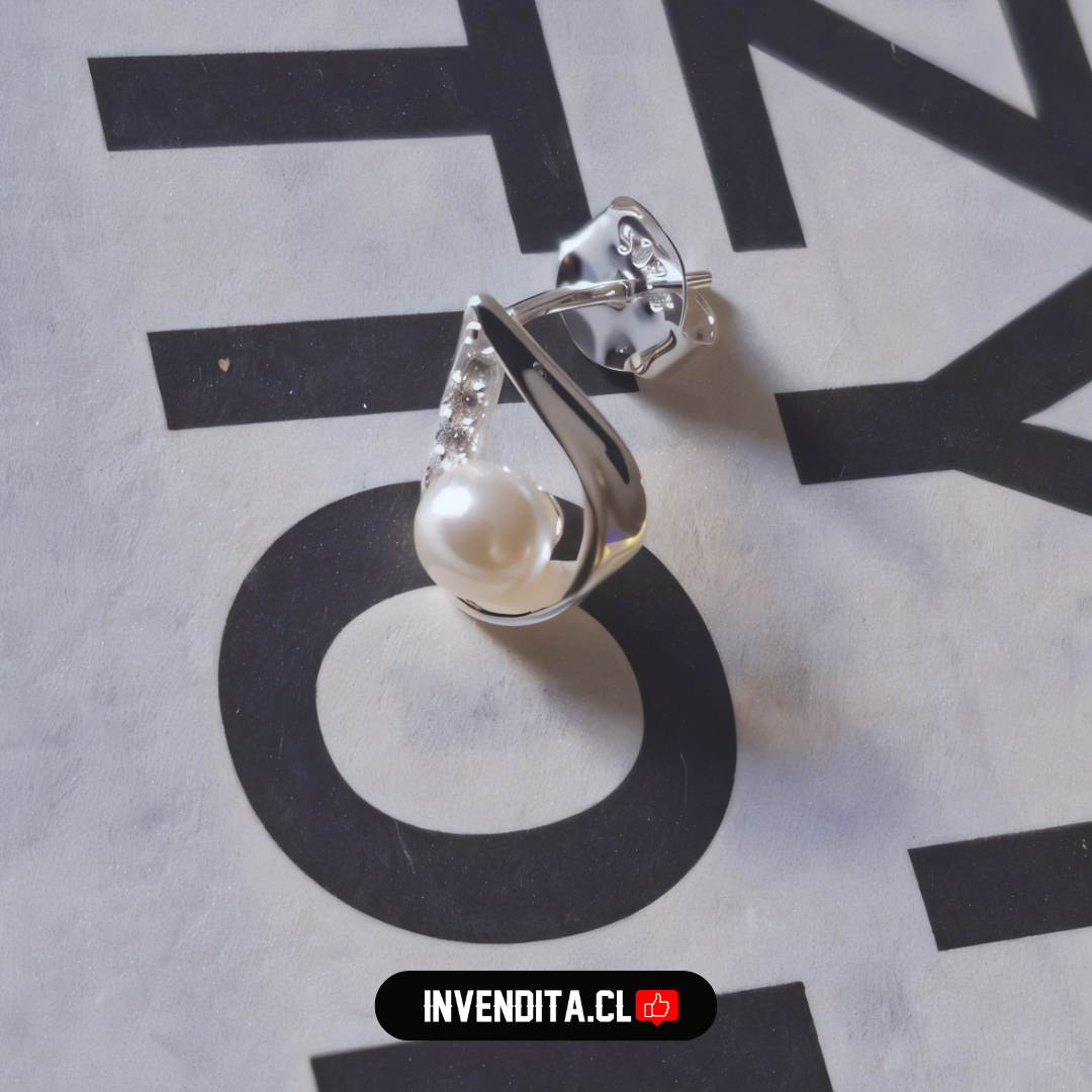 Aros de plata 925 figura gota con perla y circones