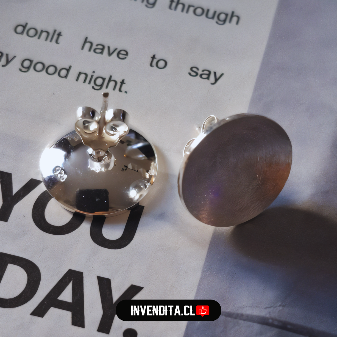 Aros de plata 925 botones hundidos satinados