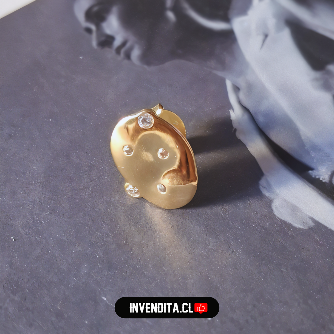 Aros enchapados en oro placas ovaladas con circones