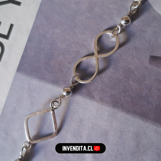 Pulsera de plata 925 diseño infinito unido a cuadrados