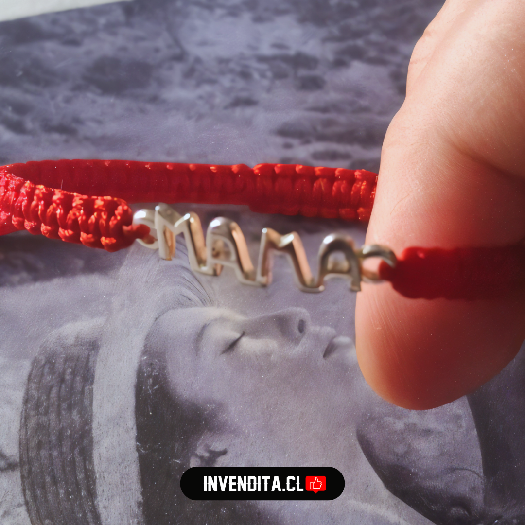 Pulsera de plata 925 "MAMÁ" macramé roja