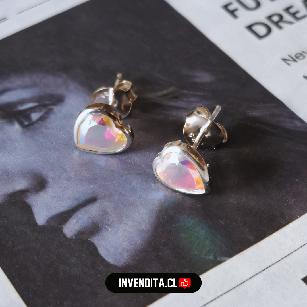 Aros de plata 925 pequeños corazones tornasol