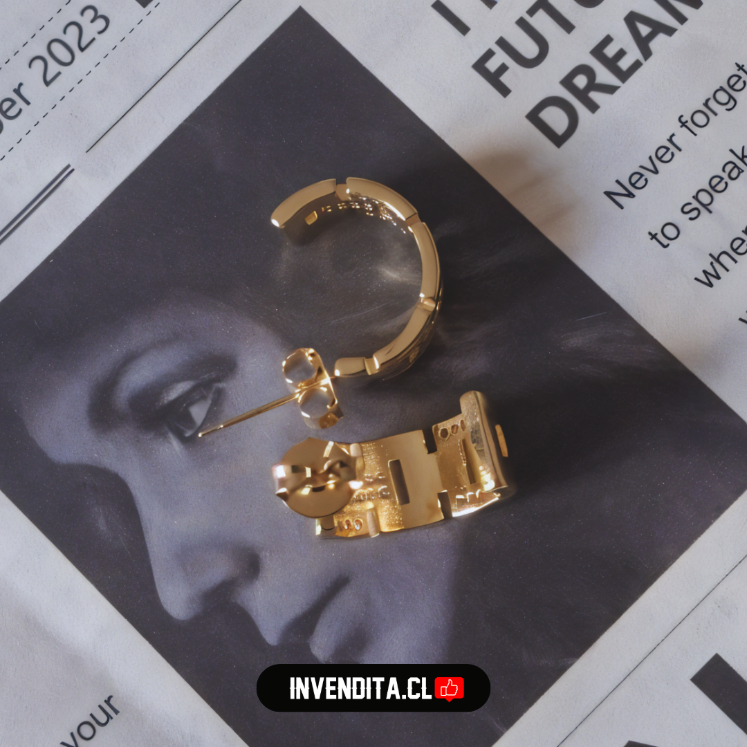 Aros enchapados en oro argolla semi abierta unión fragmentos lisos y circones