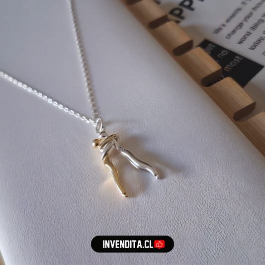 Collar de plata 925 diseño abrazo infinito de dos colores