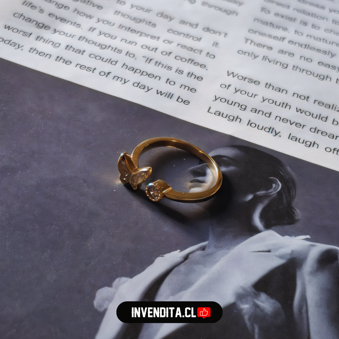 Anillo enchapado en oro diseño mariposa y circón