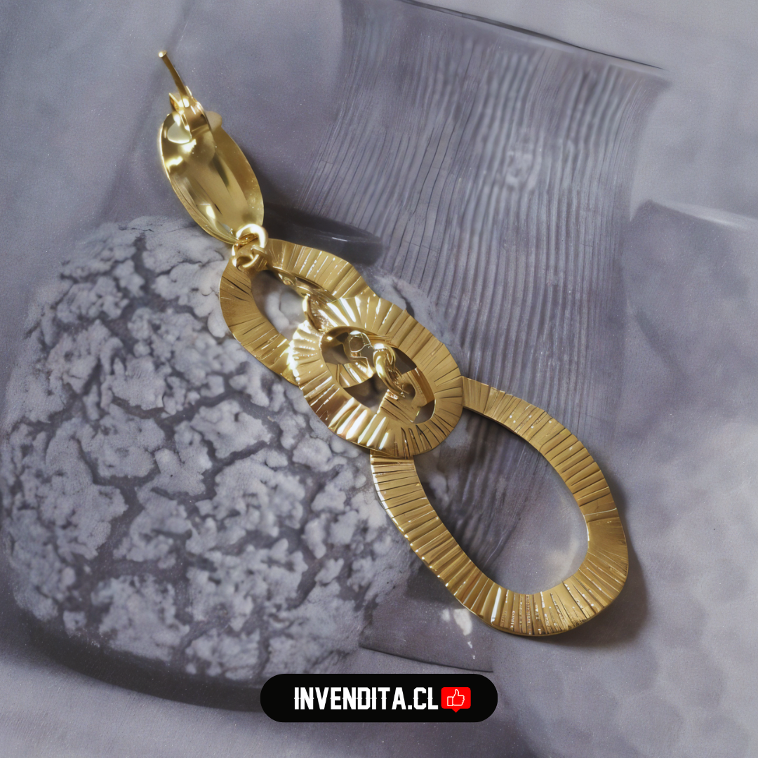 Aros enchapados en oro circulos irregulares satinados