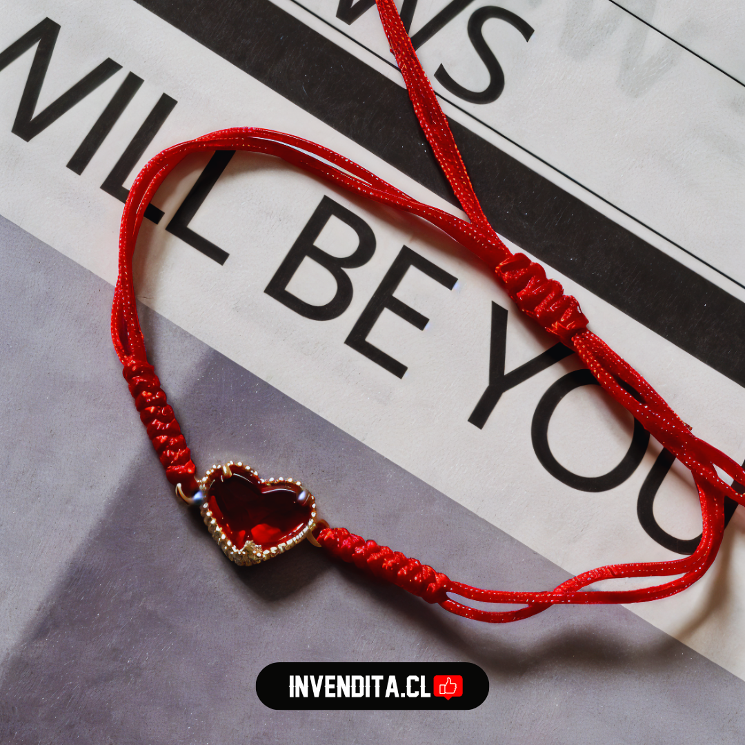 Pulsera de plata 925 modelo hilo con esferas y corazón de circón rojo