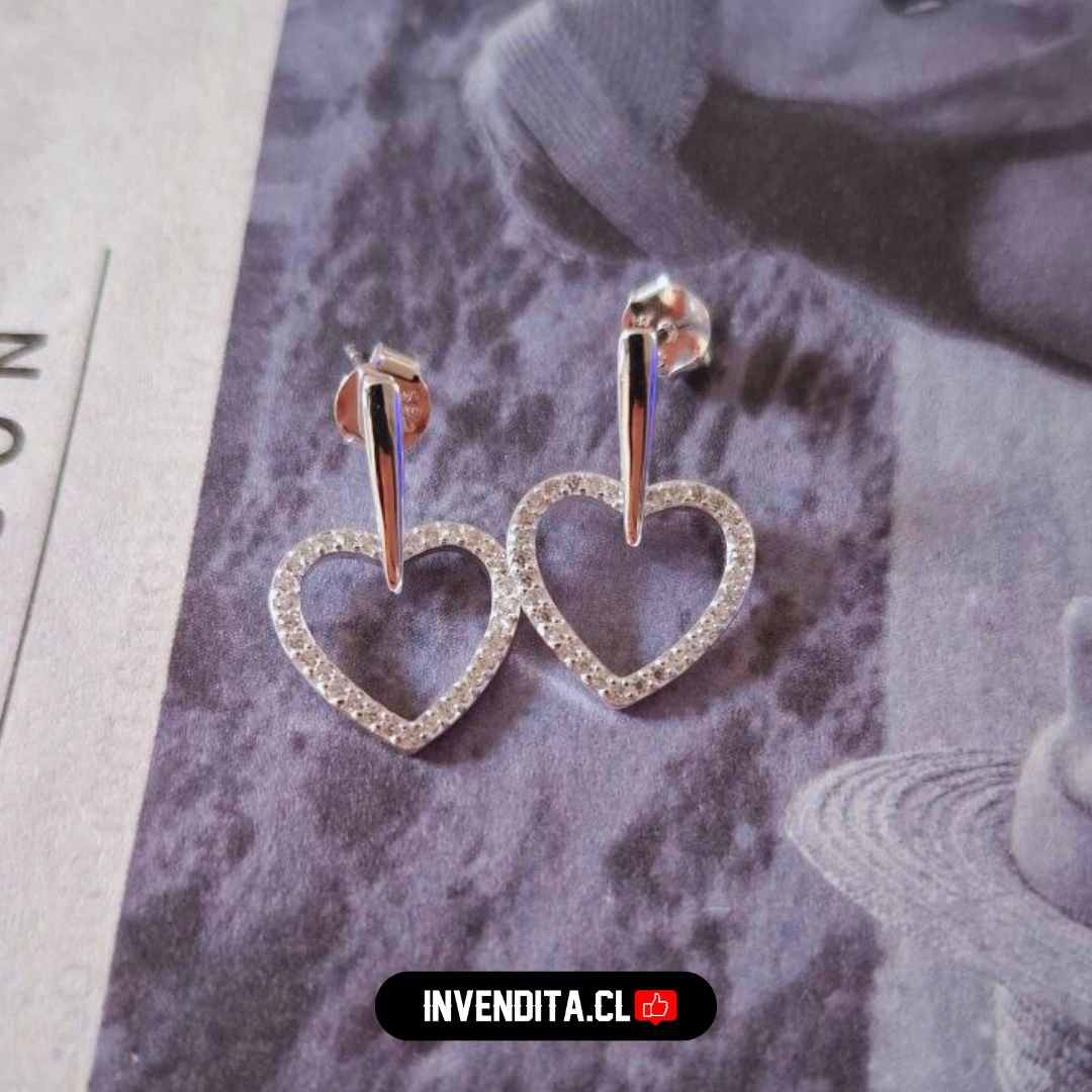 Aros de plata 925 diseño varita con figura de corazón