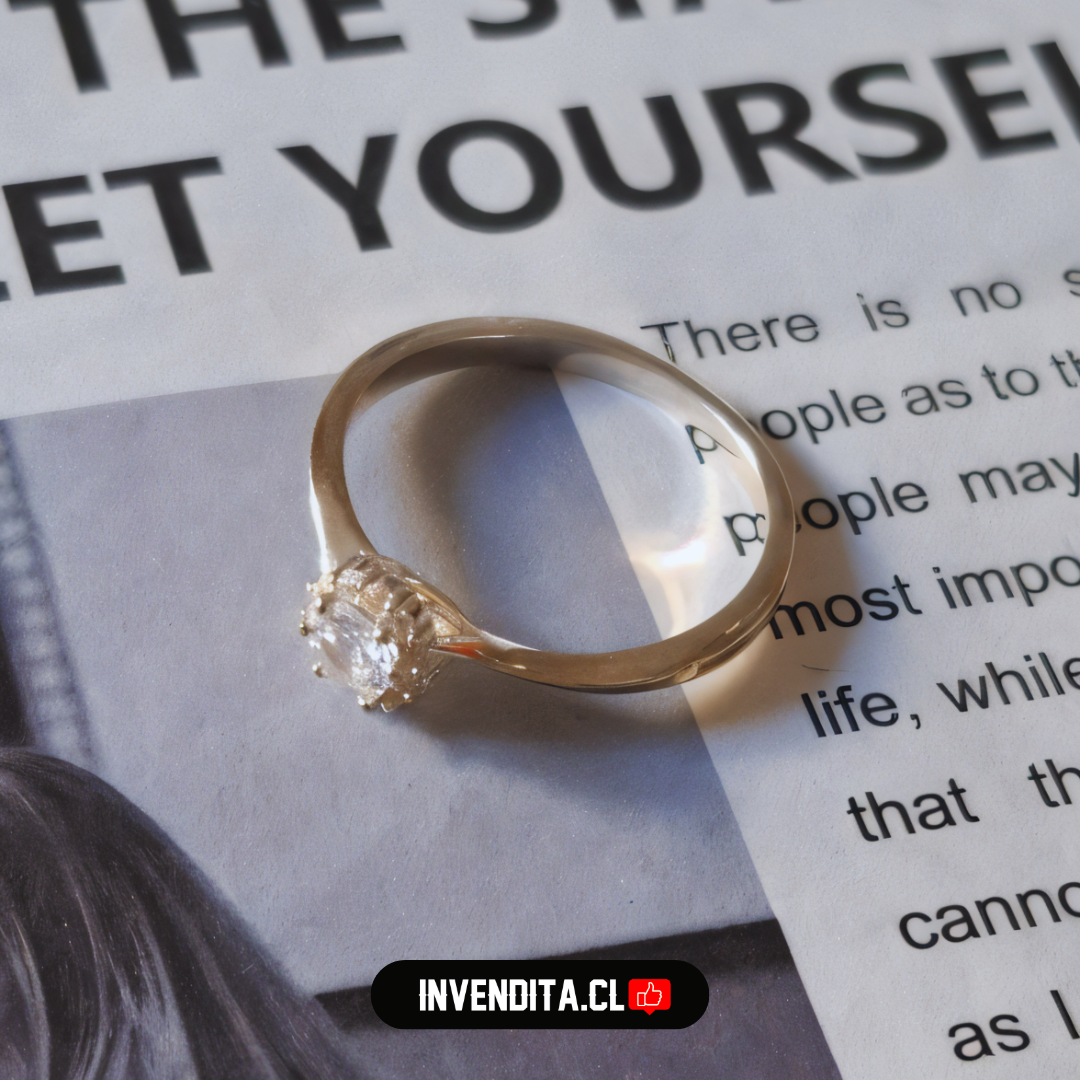 Anillo de plata 925 estilo capullo con circón