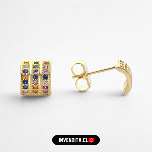 Aros enchapados en oro estilo placa con circones de colores