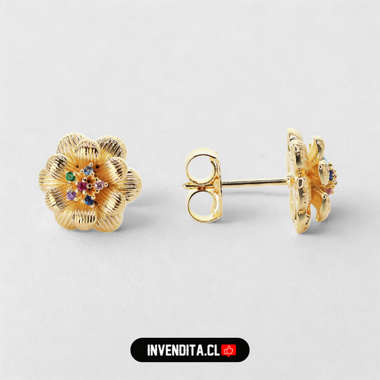 Aros enchapados en oro diseño flor con circones de colores