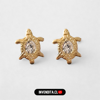 Aros enchapados en oro tortuga con circón blanco