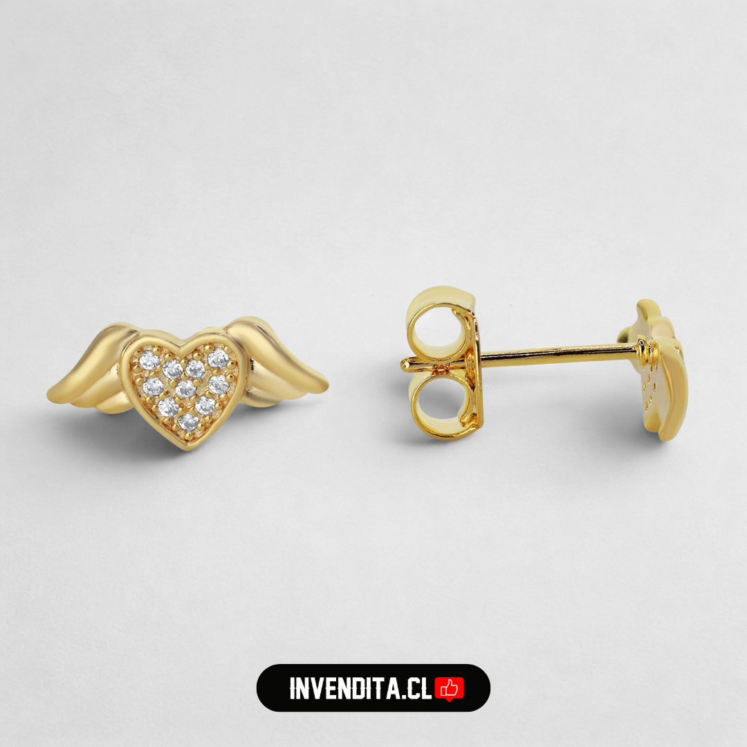 Aros enchapados en oro diseño corazón alado con circones