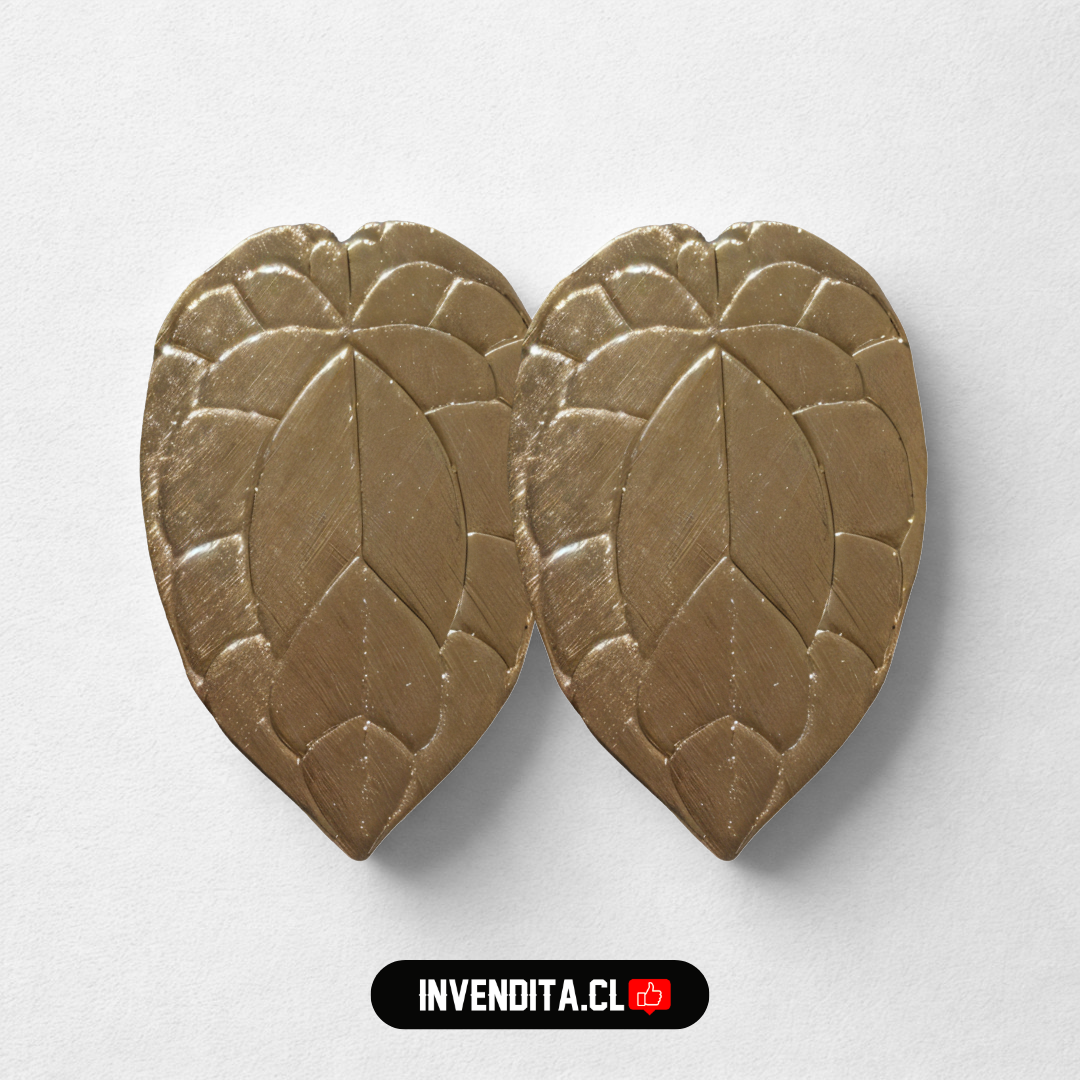 Aros enchapados en oro diseño hoja detallada