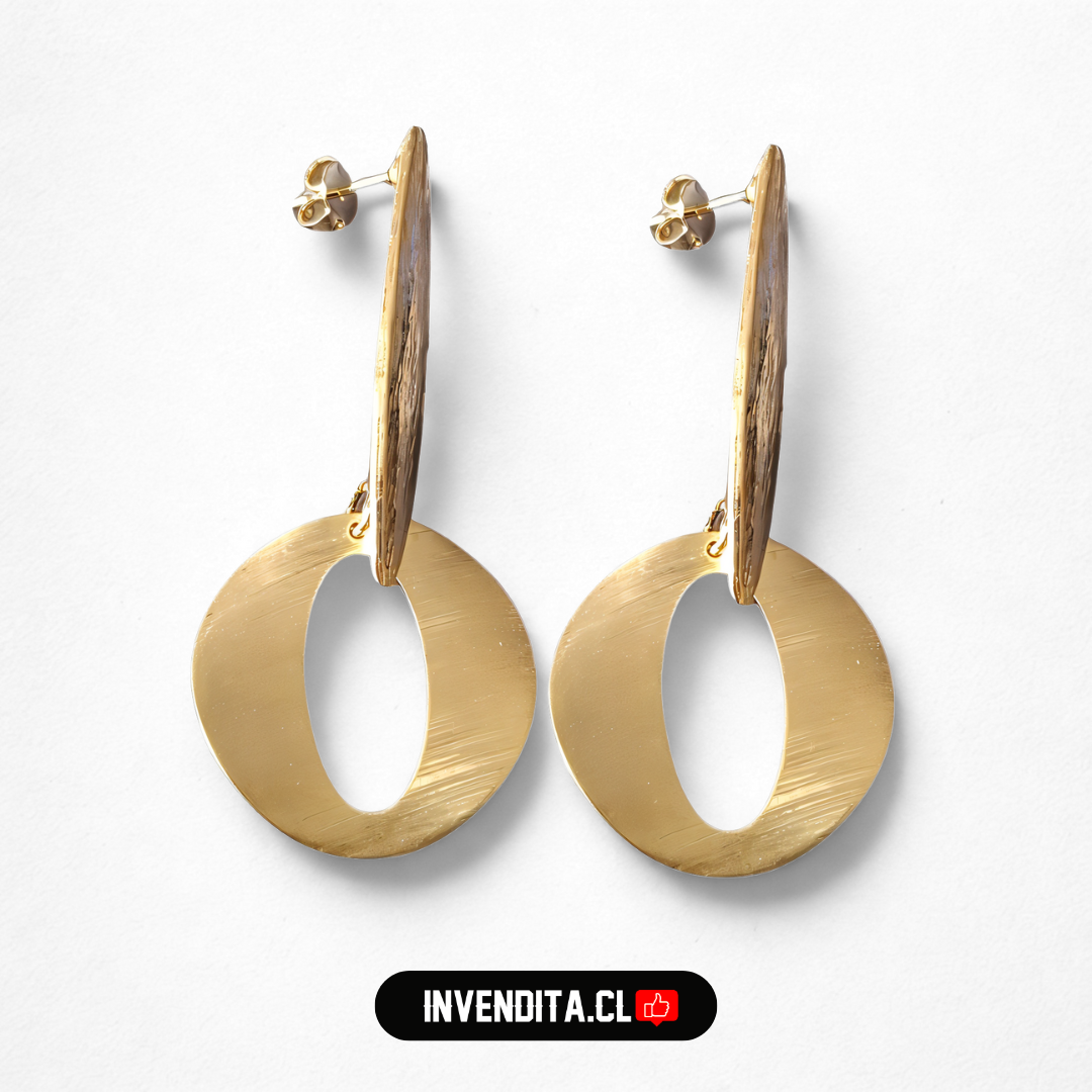 Aros enchapados en oro varilla larga con circulo irregular