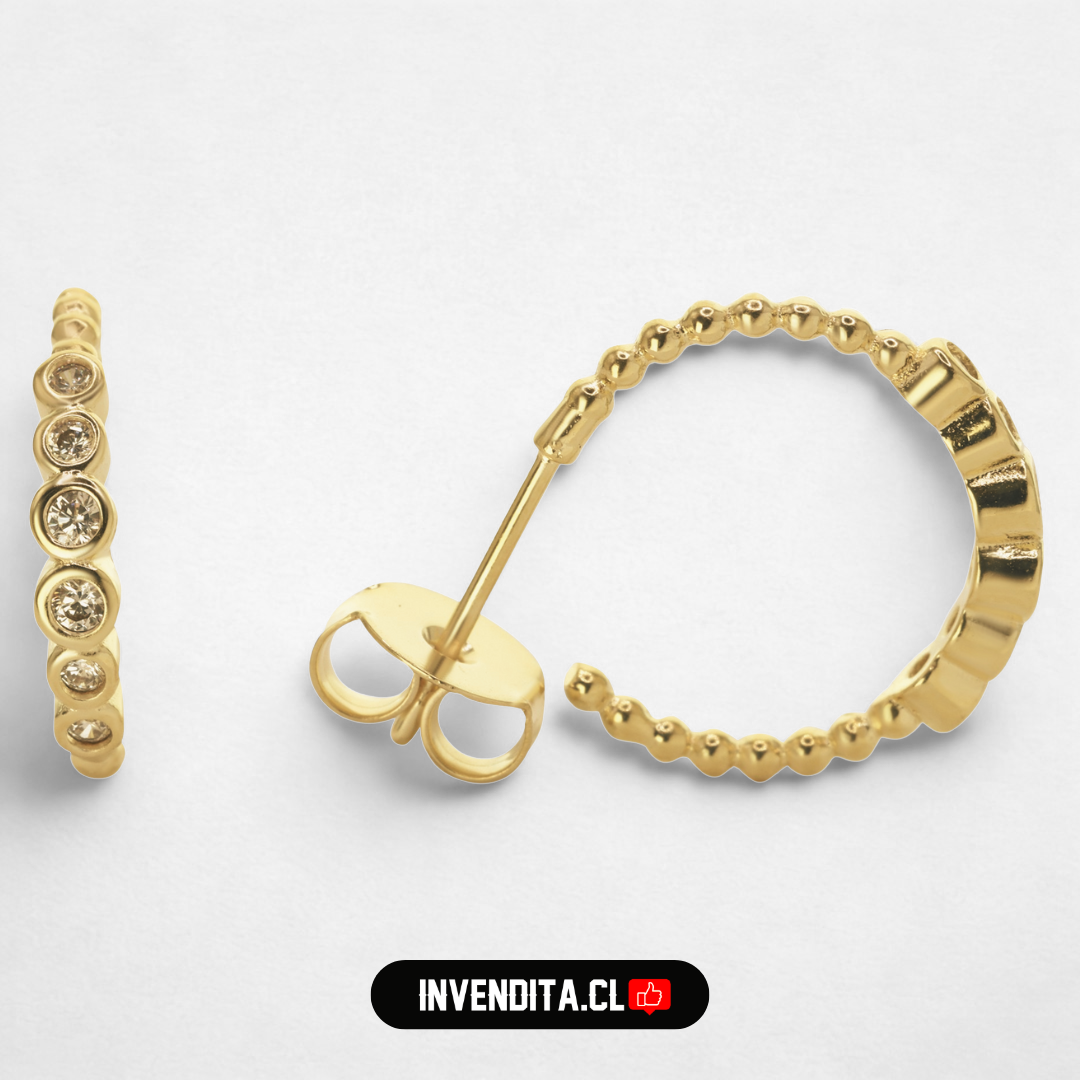 Aros enchapados en oro modelo argollas con serie de circones