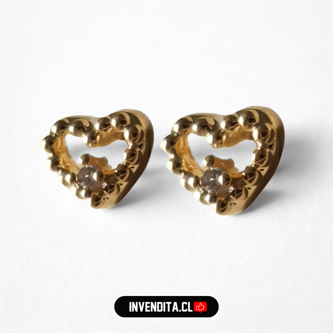 Aros enchapados en oro para niños con tope diseño corazón con pequeño circón