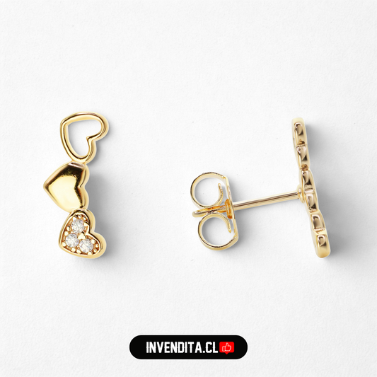 Aros enchapados en oro estilo trepador diseño corazones con circón