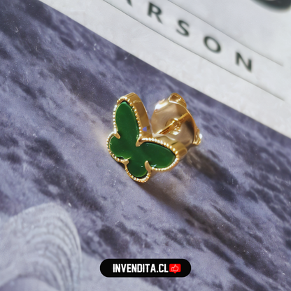 Aros enchapados en oro diseño mariposa placa verde
