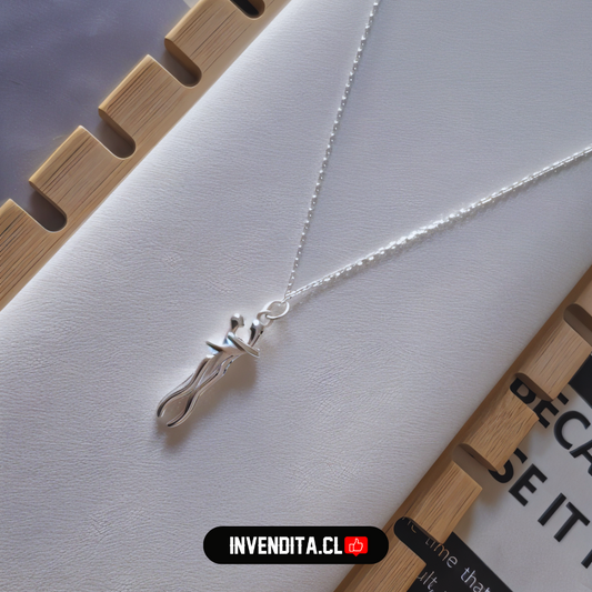 Collar de plata 925 abrazo infinito