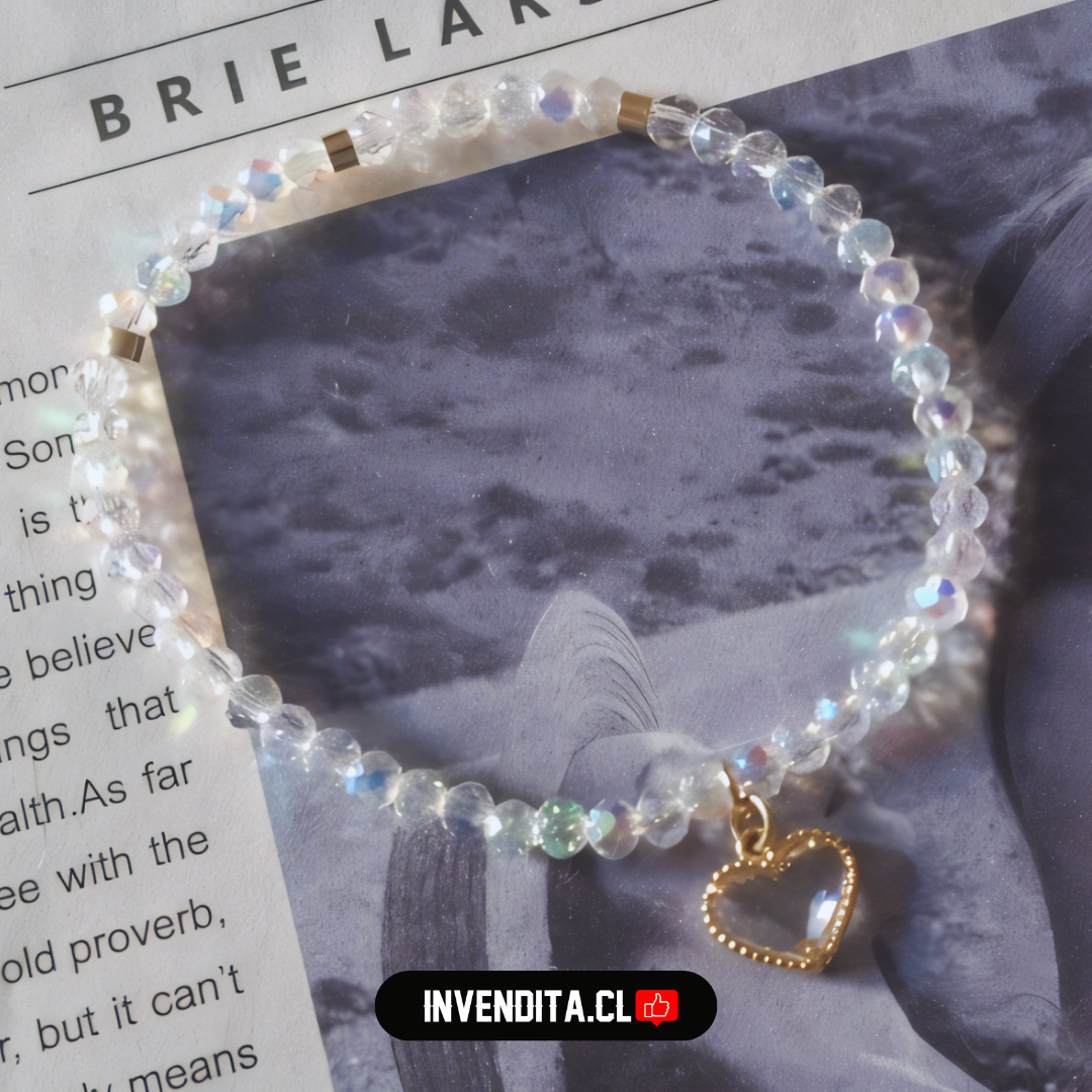 Pulsera de cristales con corazón enchapado en oro