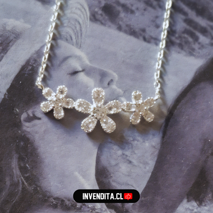 Collar de plata 925 trío de flores con circones incrustados
