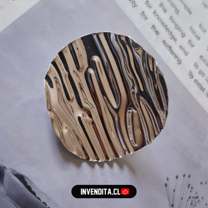 Aros enchapados en plata diseño placa con relieve