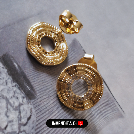 Aros enchapados en oro placa calada con circones