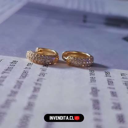Aros enchapados en oro argollas Huggies con circones