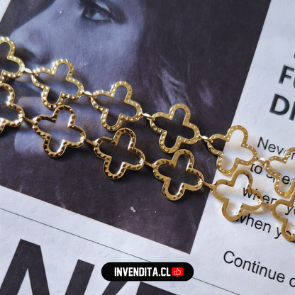 Collar enchapado en oro diseño placas de trébol