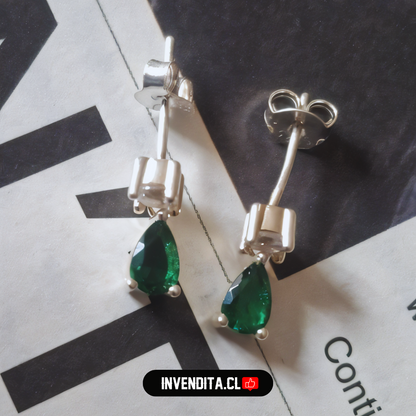Aros de plata 925 gota con circón color esmeralda