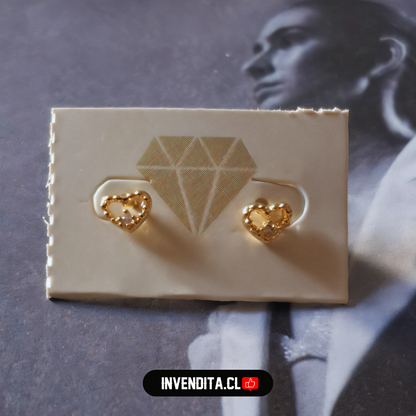 Aros enchapados en oro para niños con tope diseño corazón con pequeño circón