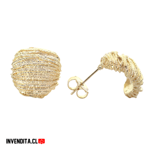 Aros enchapados en oro estilo placa con textura granulada
