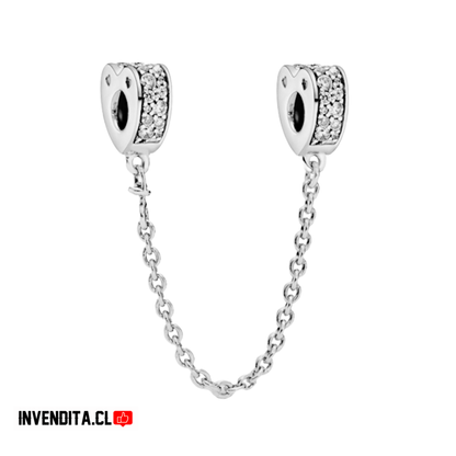 Charm estilo pandora corazones unidos con una cadena