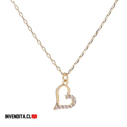 Collar enchapado en oro corazón con circones en los bordes
