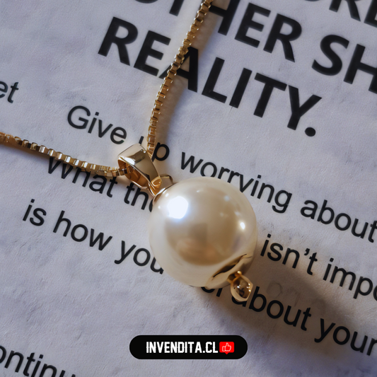 Collar enchapado en oro veneciana con perla de rio