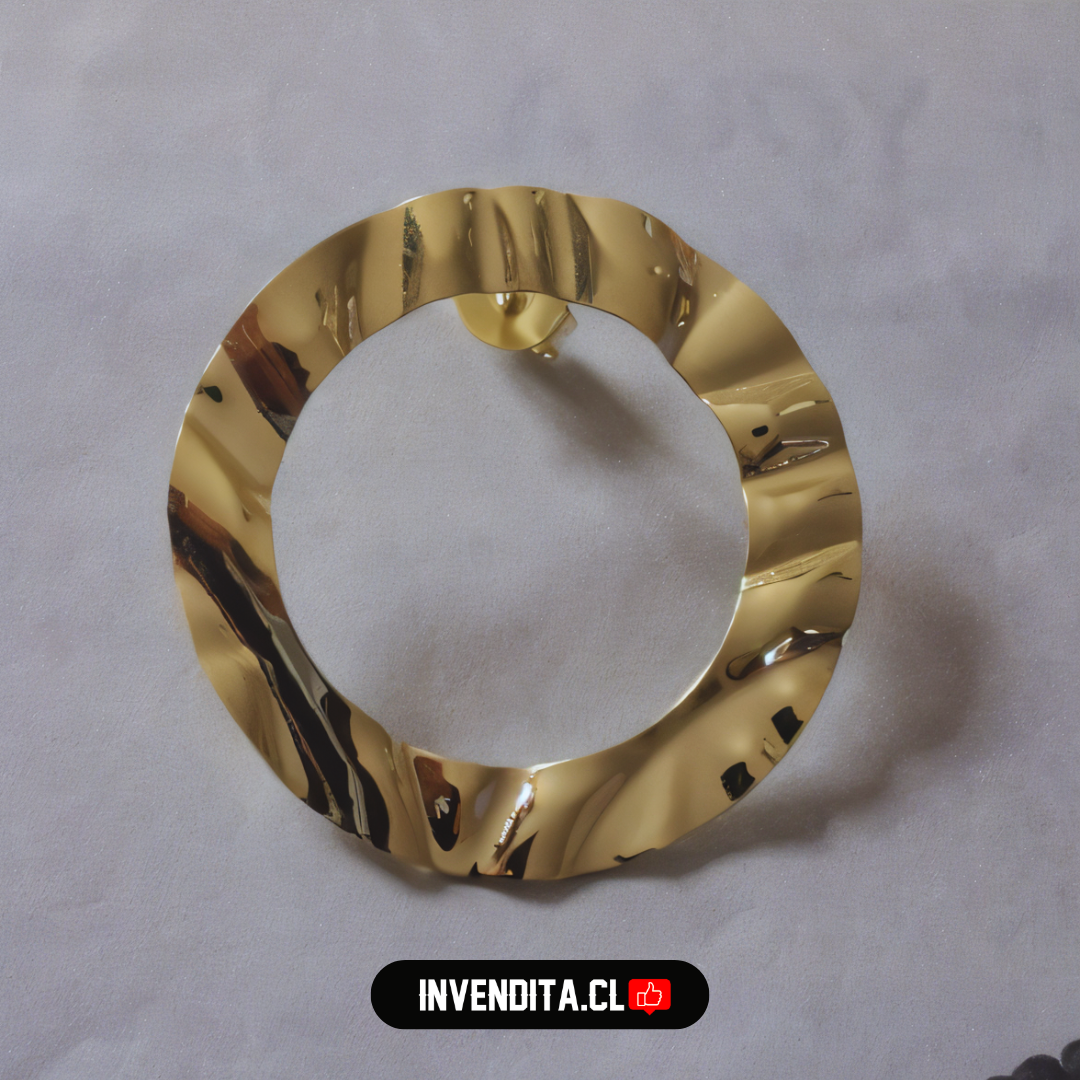 Aros enchapados en oro circulos ondulados