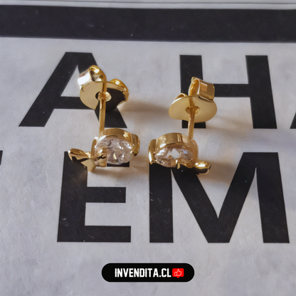 Aros enchapados en oro diseño circón con mariposa horizontal