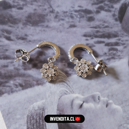 Aros de plata 925 flor de circones