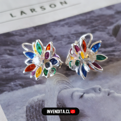 Aros enchapados en plata diseño flor de circones con gancho catalán
