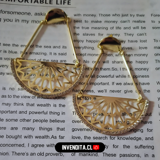 Aros enchapados en oro modelo Estambul