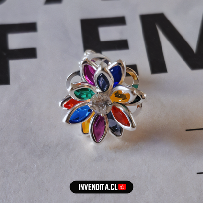 Aros enchapados en plata diseño flor de circones