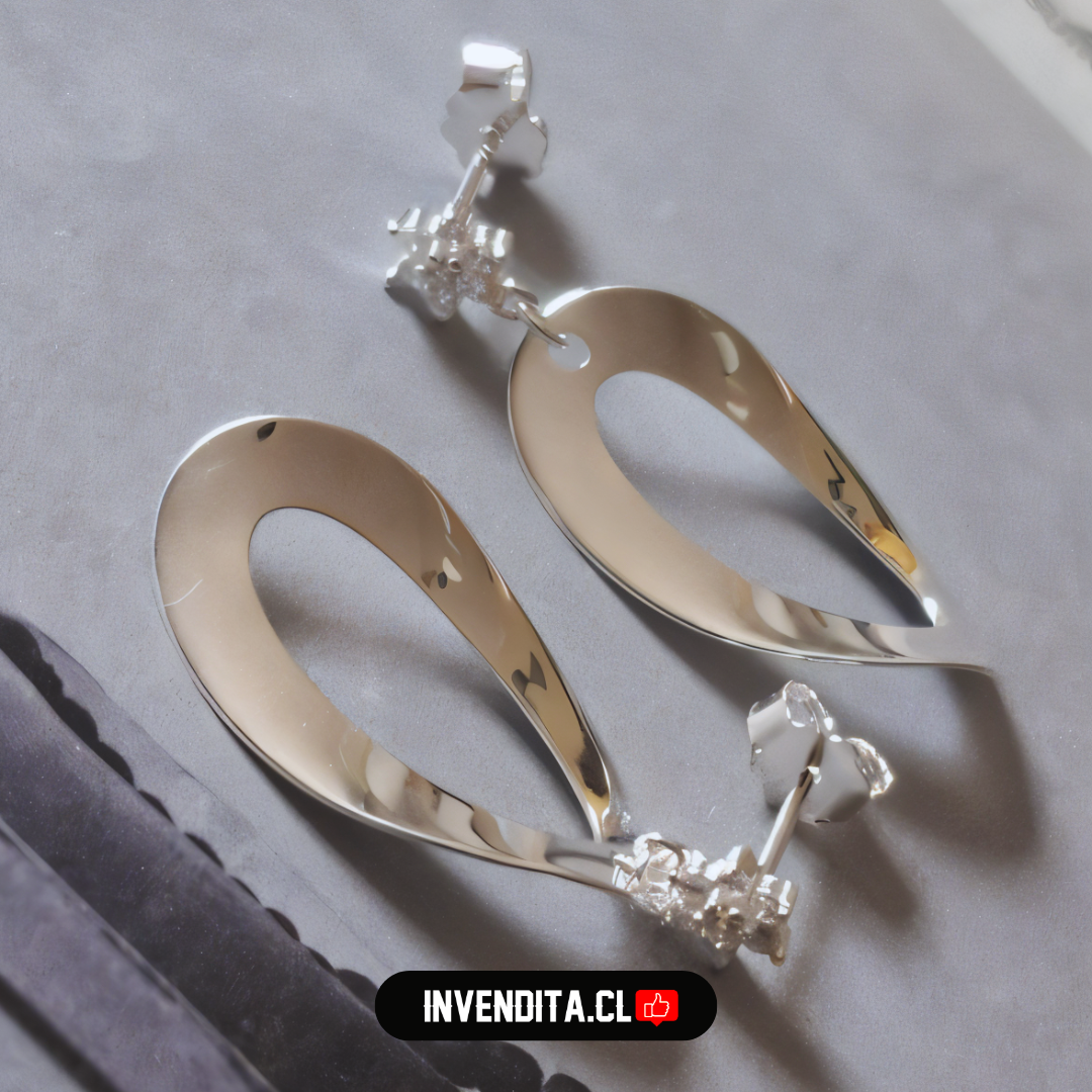 Aros de plata 925 pequeña flor de circón con ovalo irregular