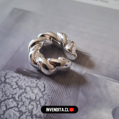 Aro enchapado en plata Cuff maxi diseño anudado