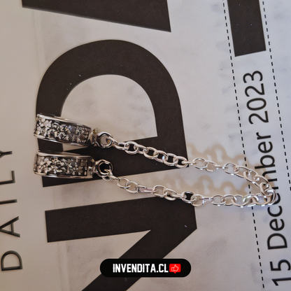 Charm estilo pandora corazones unidos con una cadena